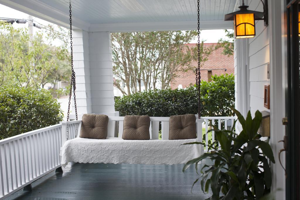 Cameron House Inn Manteo Exterior photo